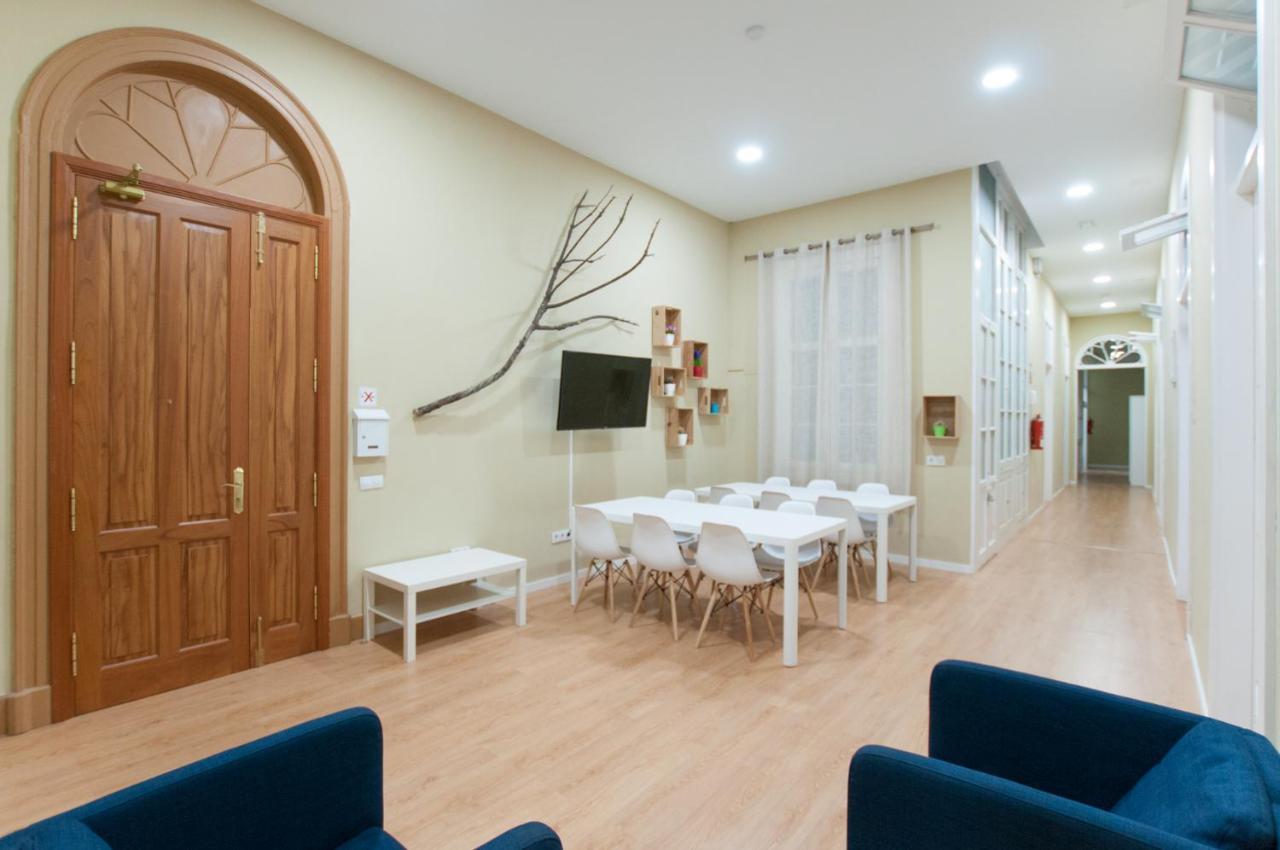 Triana Bella Suites لاس بالماس دي غران كاناريا المظهر الخارجي الصورة
