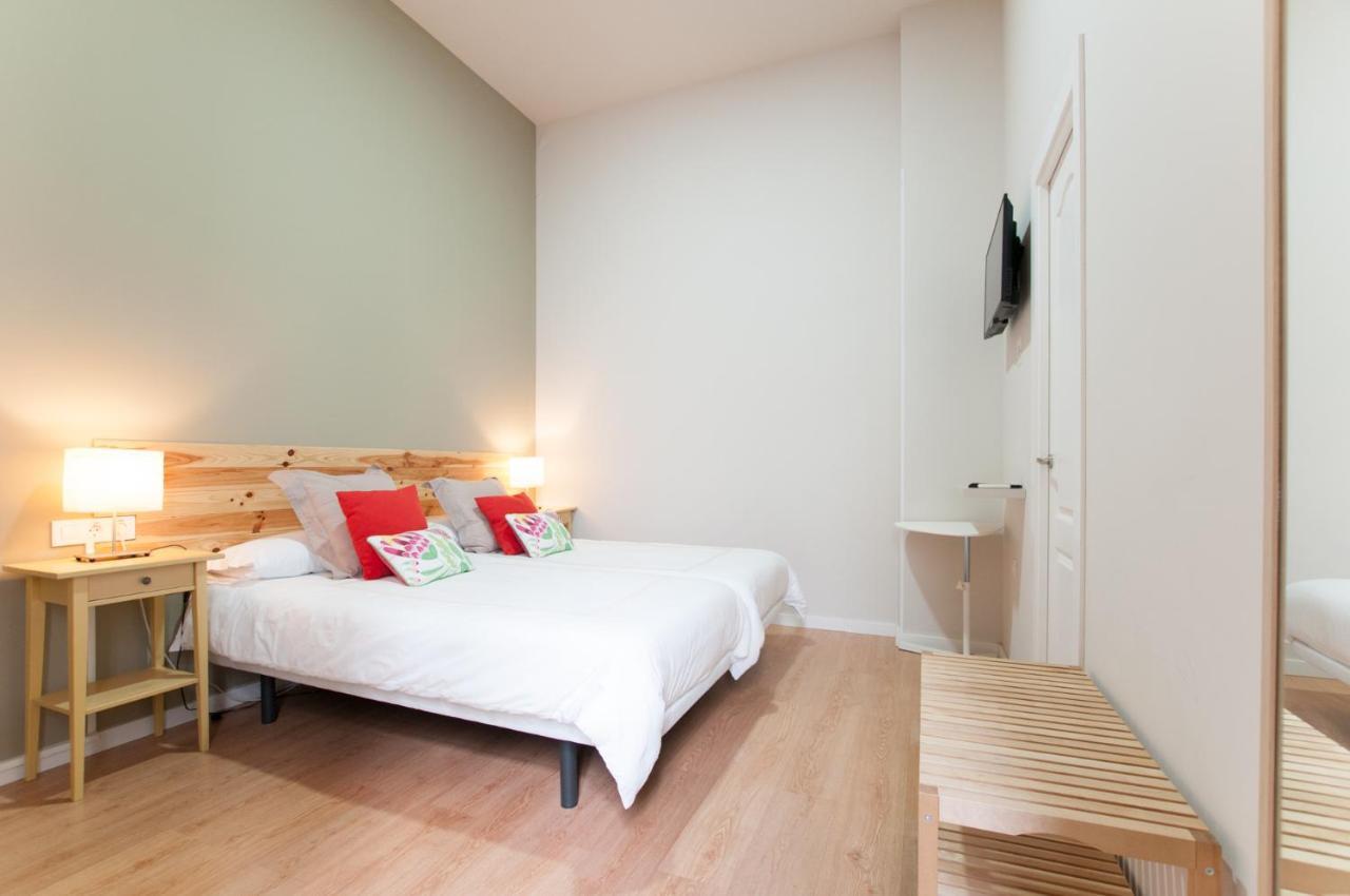 Triana Bella Suites لاس بالماس دي غران كاناريا المظهر الخارجي الصورة